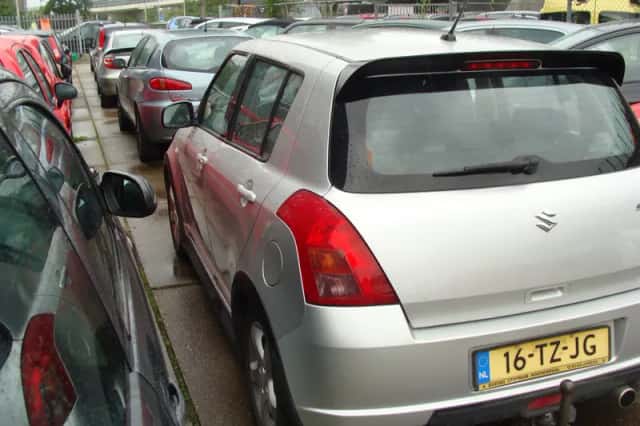 Suzuki Swift (2007) thumbnail 6