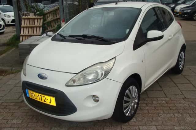 Ford Ka (2009) thumbnail 3