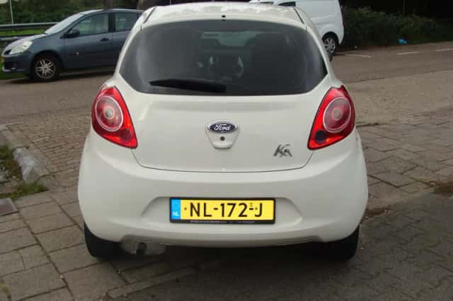 Ford Ka (2009) thumbnail 5