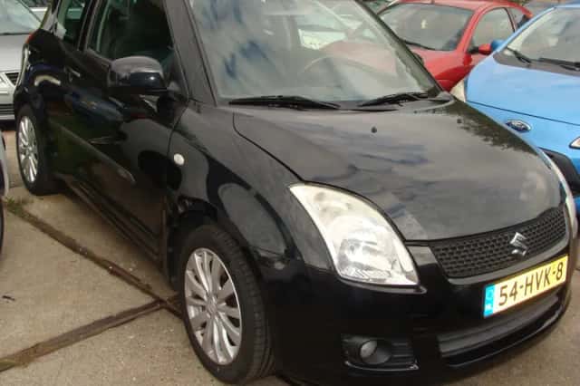Suzuki Swift (2009) thumbnail 1