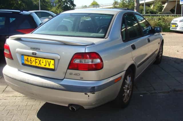 Volvo S40 (2000) thumbnail 4