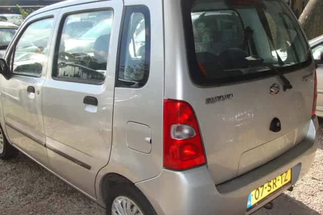 Suzuki Wagon R+ (2006) thumbnail 6