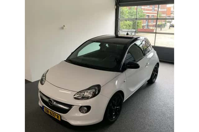 Opel Adam (2019) thumbnail 2