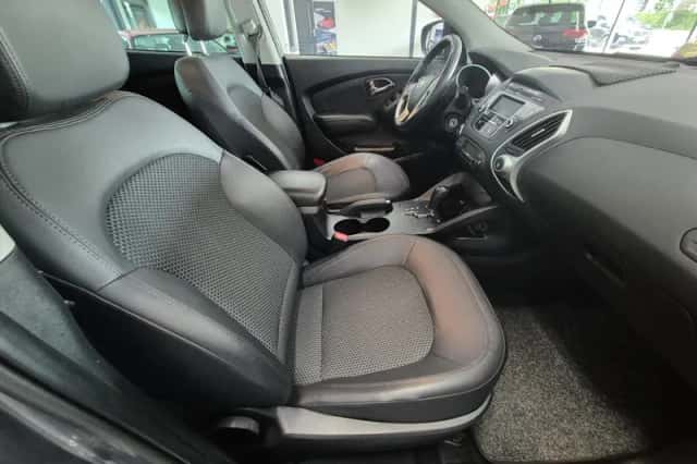 Hyundai ix35 (2012) thumbnail 6