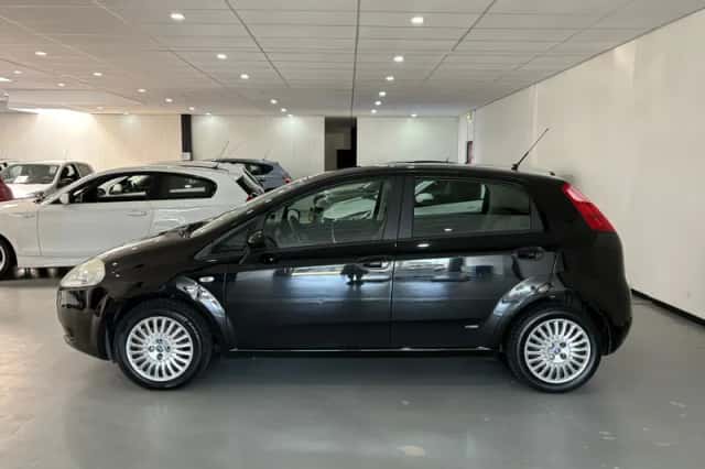 Fiat Grande Punto (2006) thumbnail 4