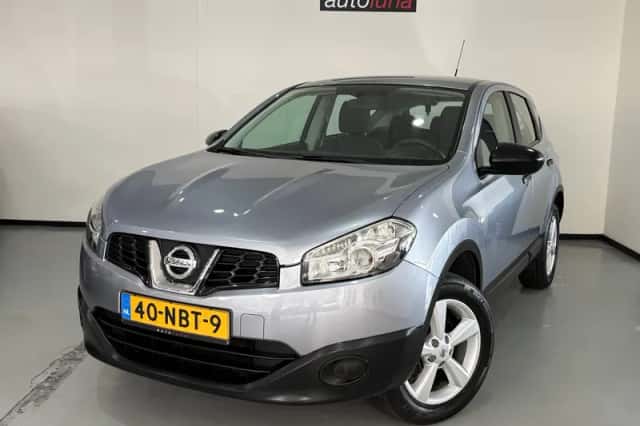 Nissan Qashqai (2010) thumbnail 1
