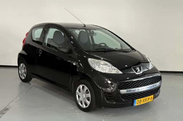 Peugeot 107 (2011) thumbnail 3