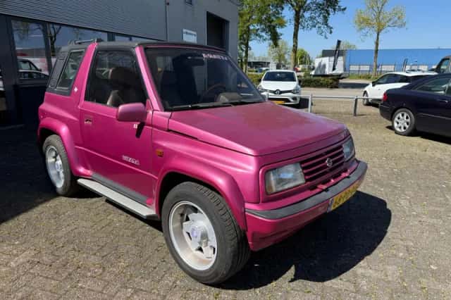 Suzuki Vitara (1993) thumbnail 3