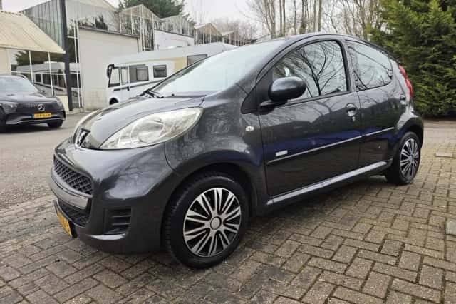 Peugeot 107 (2011) thumbnail 1