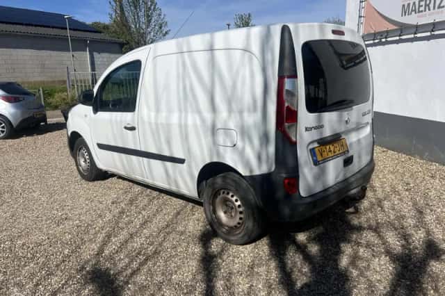 Renault Kangoo (2017) thumbnail 3