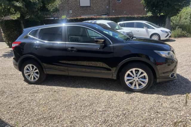 Nissan Qashqai (2014) thumbnail 6