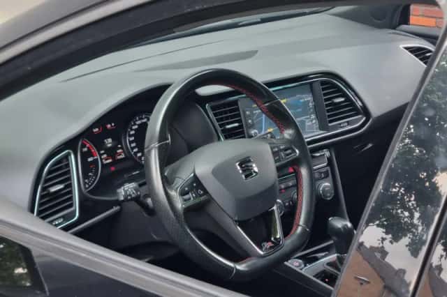 SEAT Leon (2019) thumbnail 6