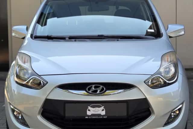 Hyundai ix20 (2011) thumbnail 3