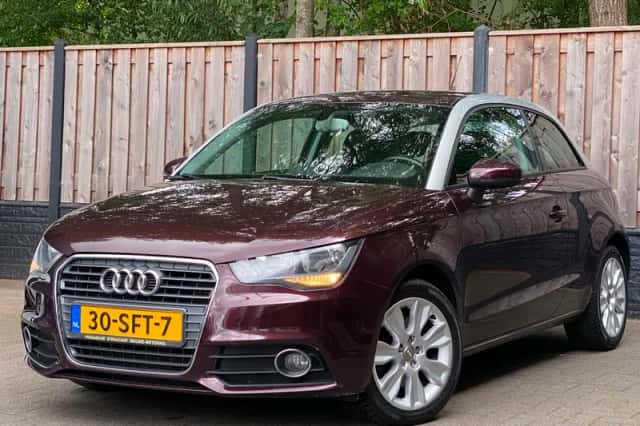 Audi A1 (2011) thumbnail 1