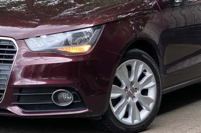Audi A1 (2011) thumbnail 3