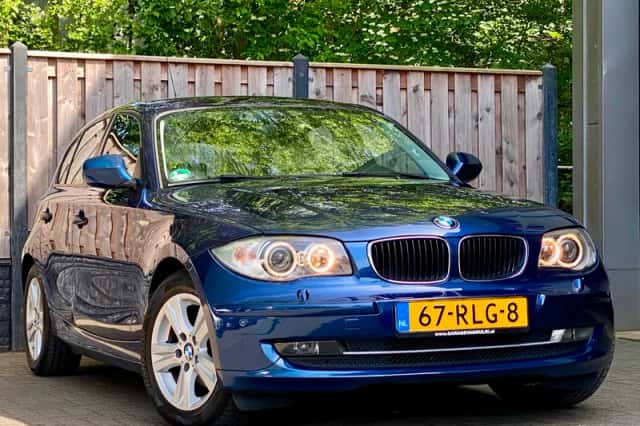 BMW 1-Serie (2011) thumbnail 2