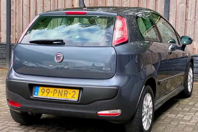 Fiat Punto (2011) thumbnail 5
