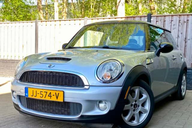 MINI Cooper S (2008) thumbnail 1
