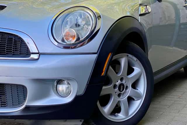MINI Cooper S (2008) thumbnail 3