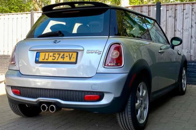 MINI Cooper S (2008) thumbnail 5