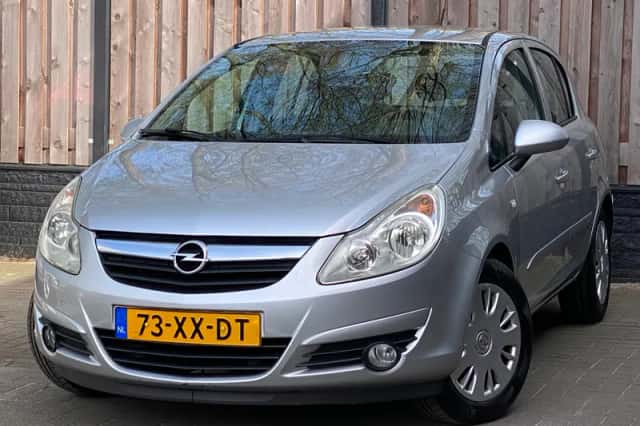 Opel Corsa (2007) thumbnail 1