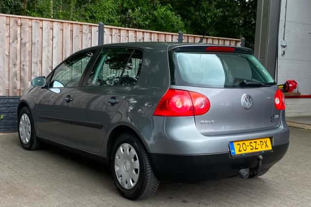 Volkswagen Golf (2006) thumbnail 4