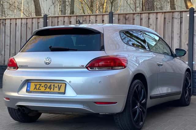 Volkswagen Scirocco (2010) thumbnail 5