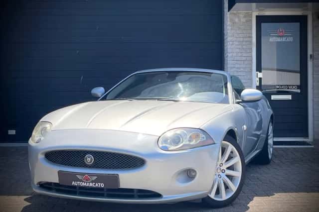 Jaguar XK (2006) thumbnail 1