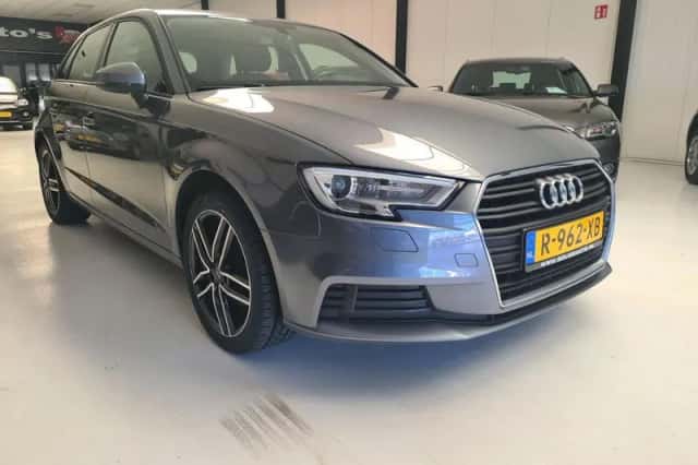 Audi A3 (2020) thumbnail 1