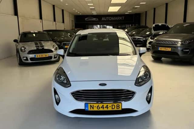 Ford Fiesta (2021) thumbnail 1
