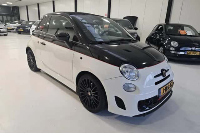 Fiat 500 (2011) thumbnail 3