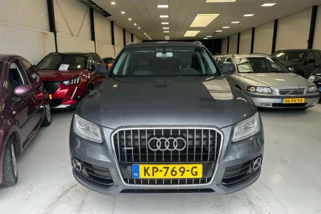 Audi Q5 (2012) thumbnail 1