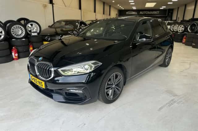 BMW 1-Serie (2019) thumbnail 1