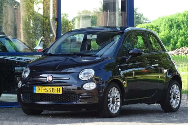 Fiat 500 (2017) thumbnail 2