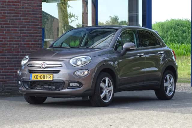 Fiat 500X (2016) thumbnail 2