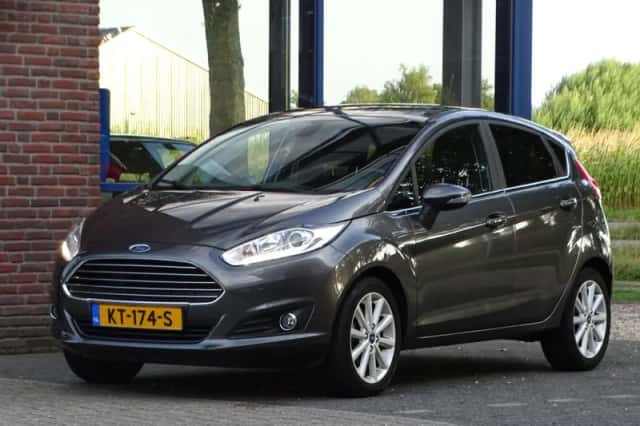 Ford Fiesta (2016) thumbnail 1