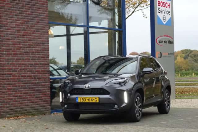 Toyota Yaris Cross (2025) thumbnail 4