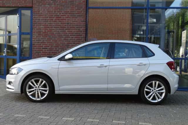 Volkswagen Polo (2018) thumbnail 4