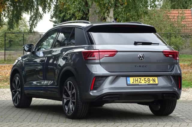 Volkswagen T-Roc (2025) thumbnail 6