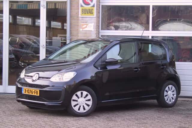 Volkswagen Up! (2023) thumbnail 1