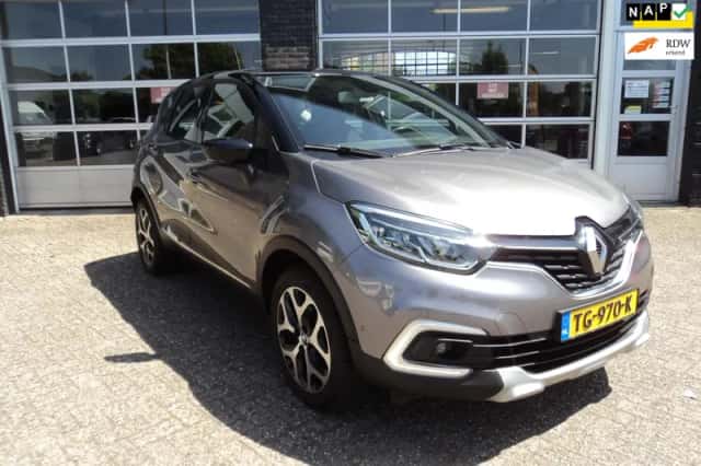 Renault Captur (2017) thumbnail 2
