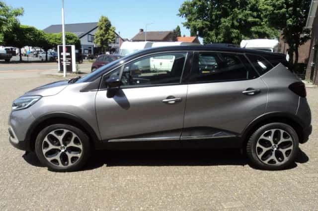 Renault Captur (2017) thumbnail 5