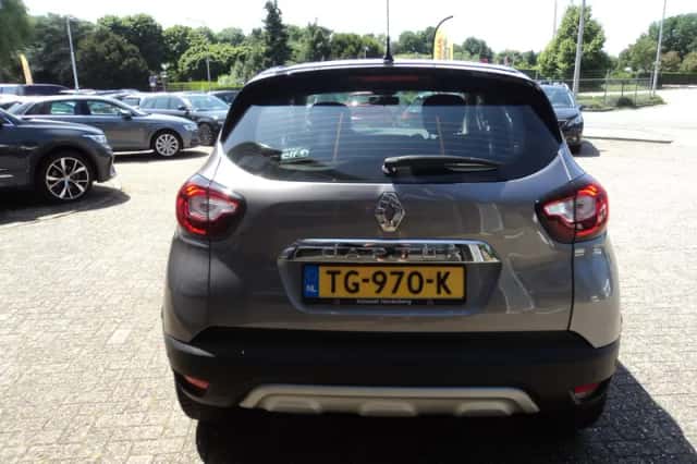 Renault Captur (2017) thumbnail 7