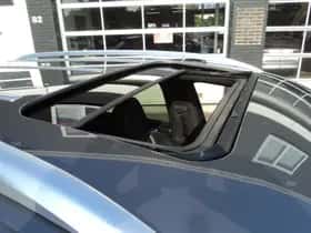 Porsche Cayenne (2010) thumbnail 15