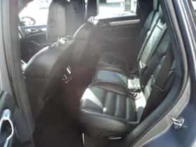 Porsche Cayenne (2010) thumbnail 19