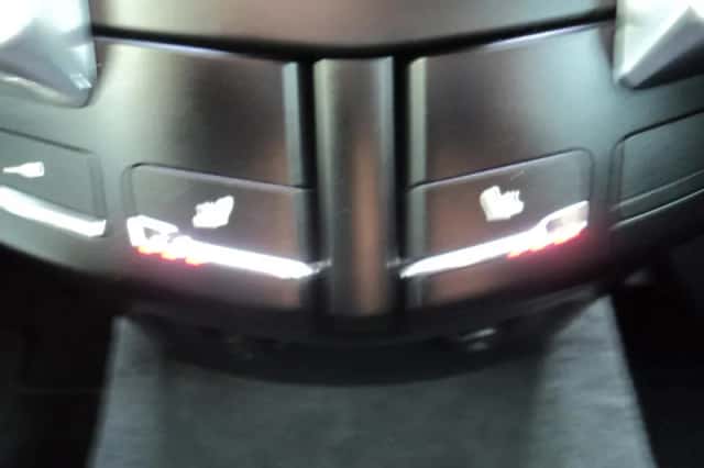 Porsche Cayenne (2010) thumbnail 22
