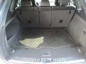 Porsche Cayenne (2010) thumbnail 43