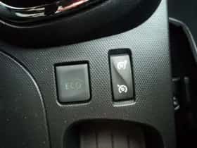 Renault Captur (2013) thumbnail 19