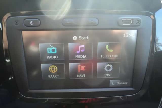 Renault Captur (2013) thumbnail 21