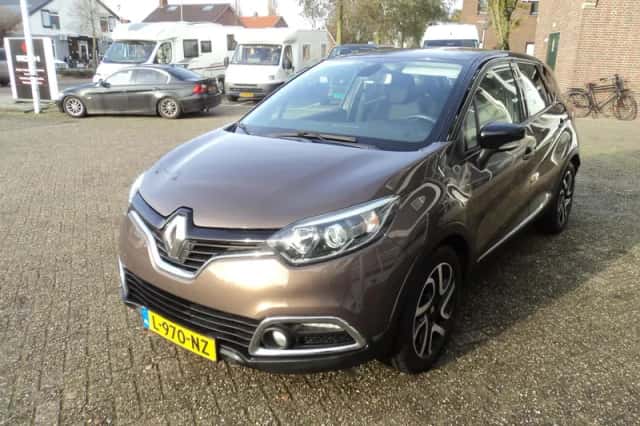Renault Captur (2013) thumbnail 4